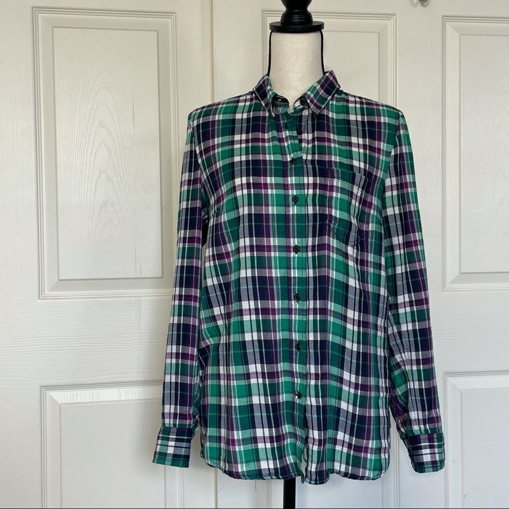 Gap The Fitted Boyfriend Plaid Flannel Button Up Shirt, Medium